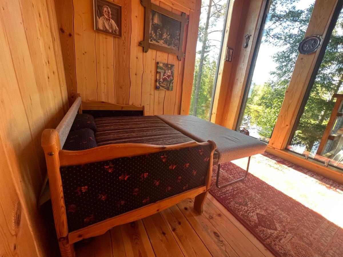 Viking House In The Tree! Jacuzzi, Sauna,Apkure! Lici  Exterior photo